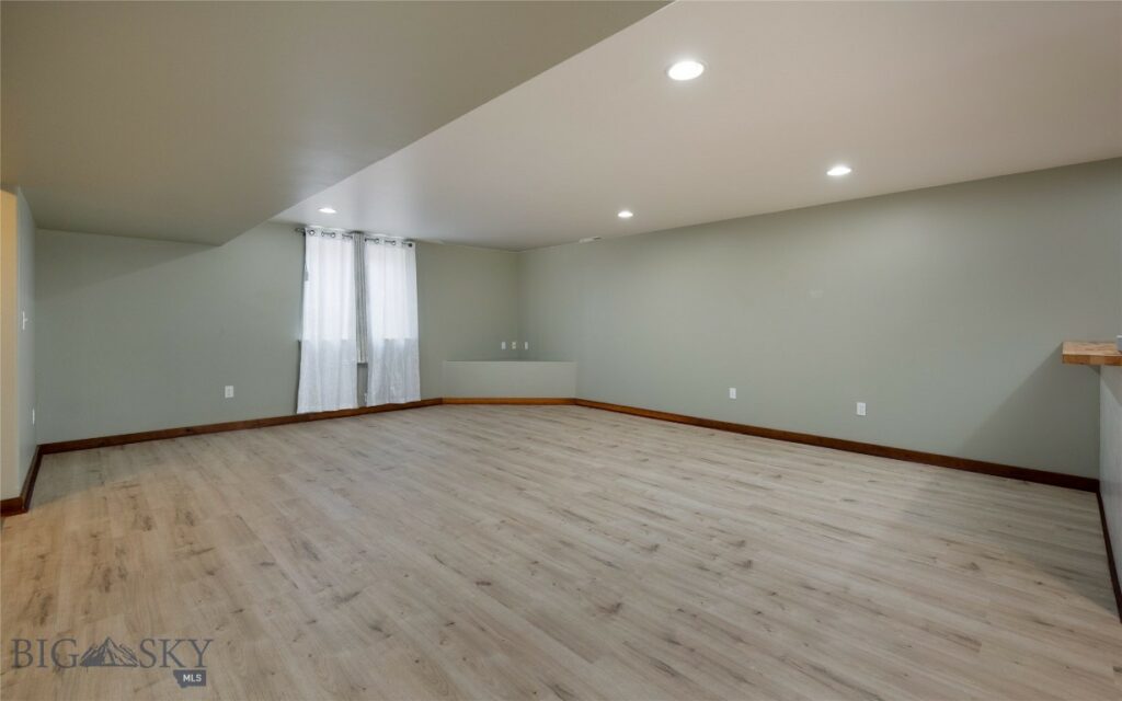 317 Shelter Grove, Bozeman MT 59718