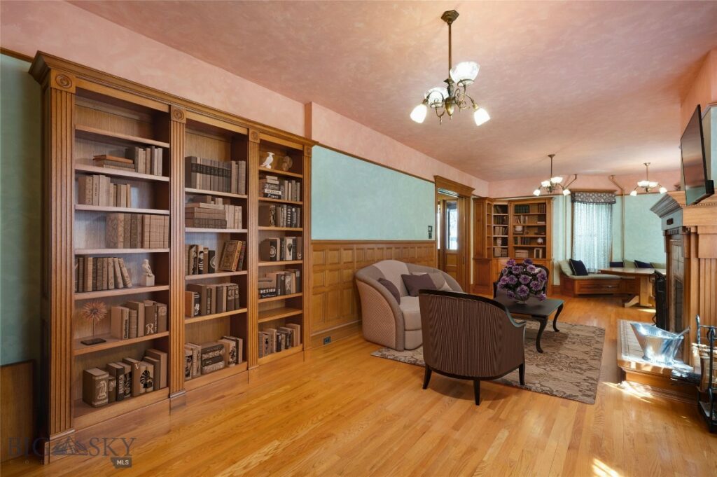 319 S 3rd Avenue, Bozeman MT 59715