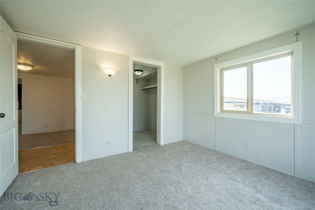 32 Prairie Dog Road, Livingston MT 59047