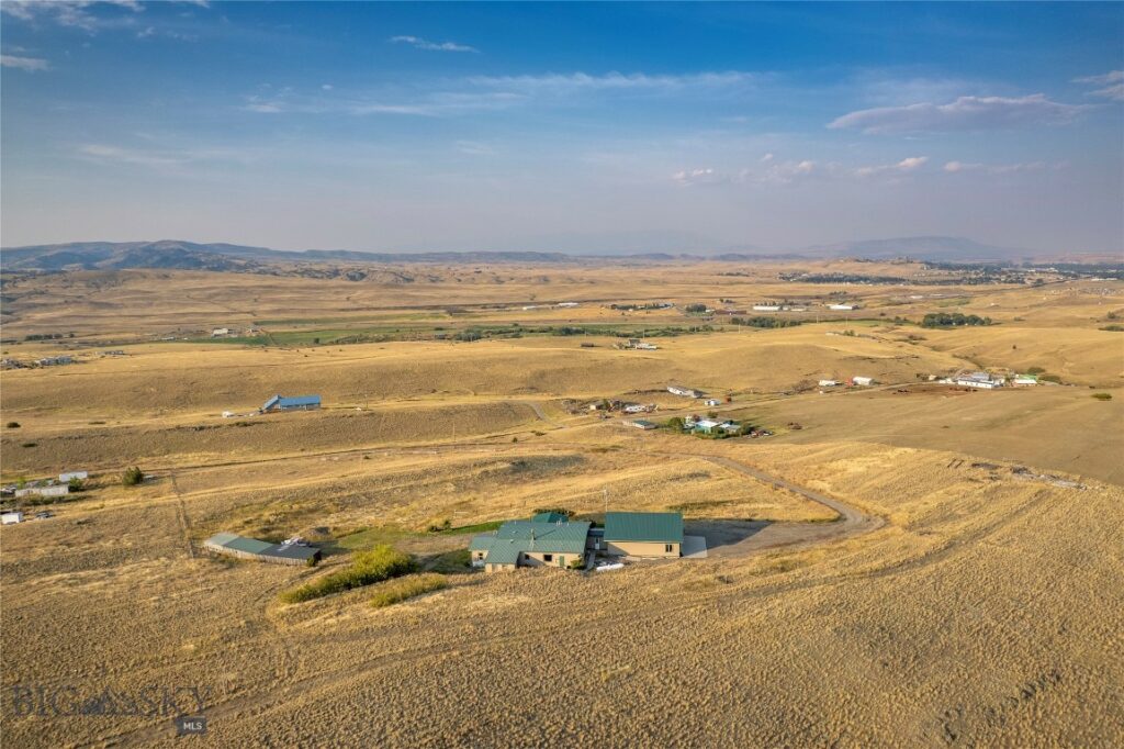 32 Prairie Dog Road, Livingston MT 59047