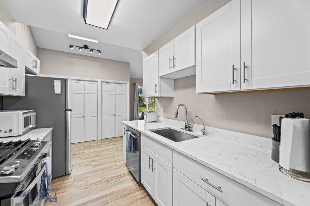 32 Strong Lane, Livingston MT 59047