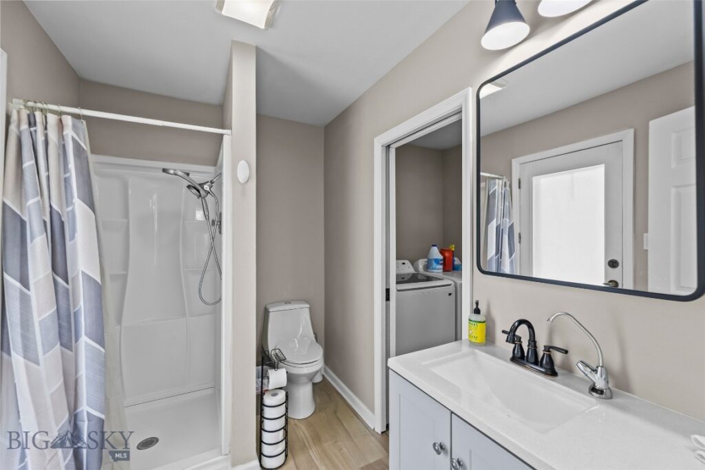 32 Strong Lane, Livingston MT 59047