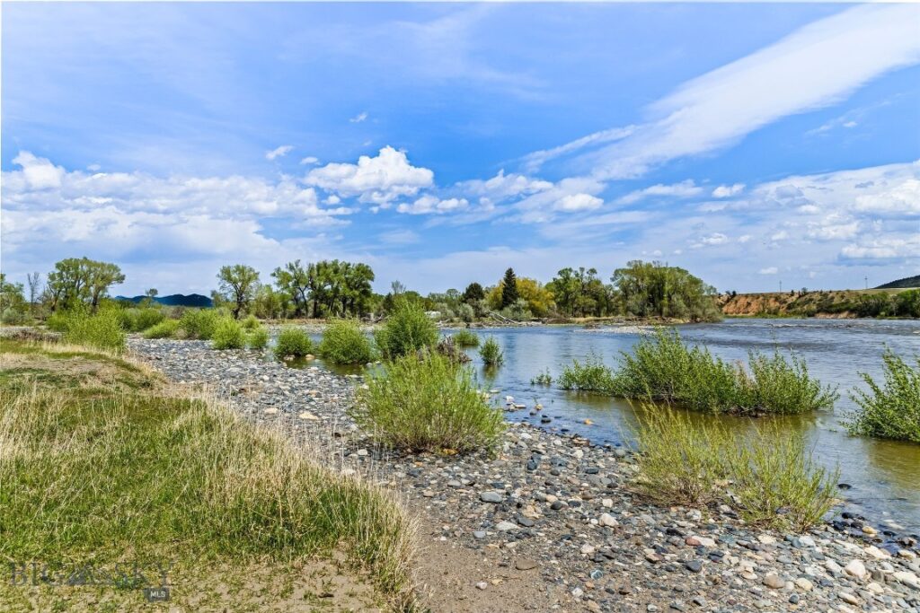 32 Strong Lane, Livingston MT 59047