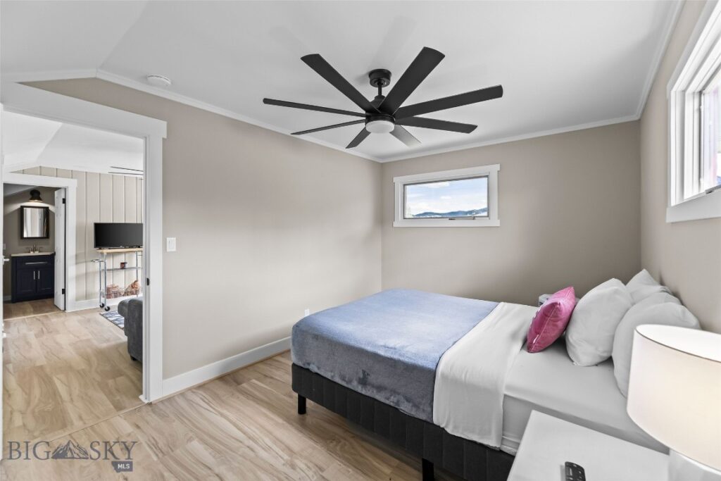 32 Strong Lane, Livingston MT 59047