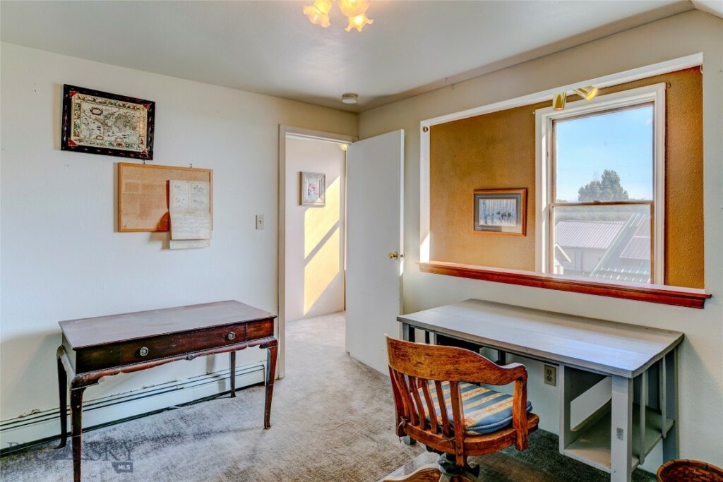 320 N 2nd Street, Livingston MT 59047