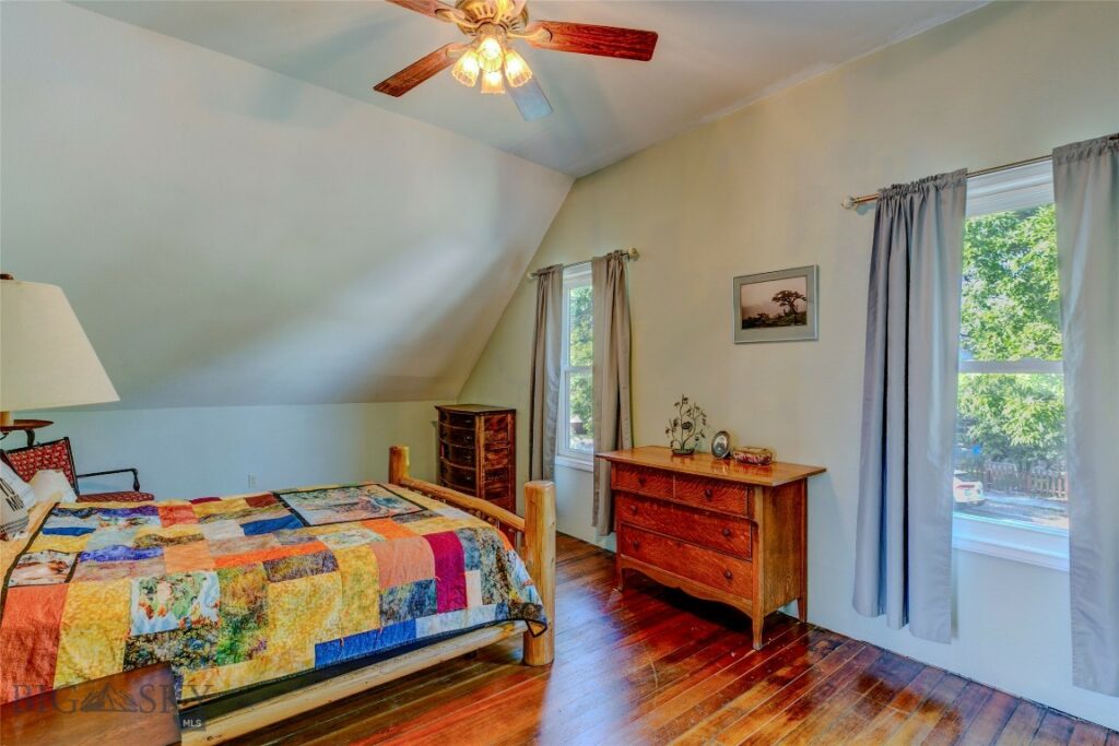 320 N 2nd Street, Livingston MT 59047