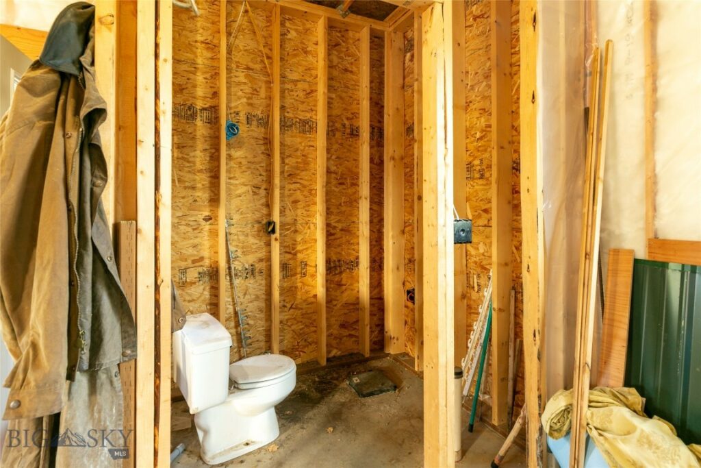 320 N 2nd Street, Livingston MT 59047
