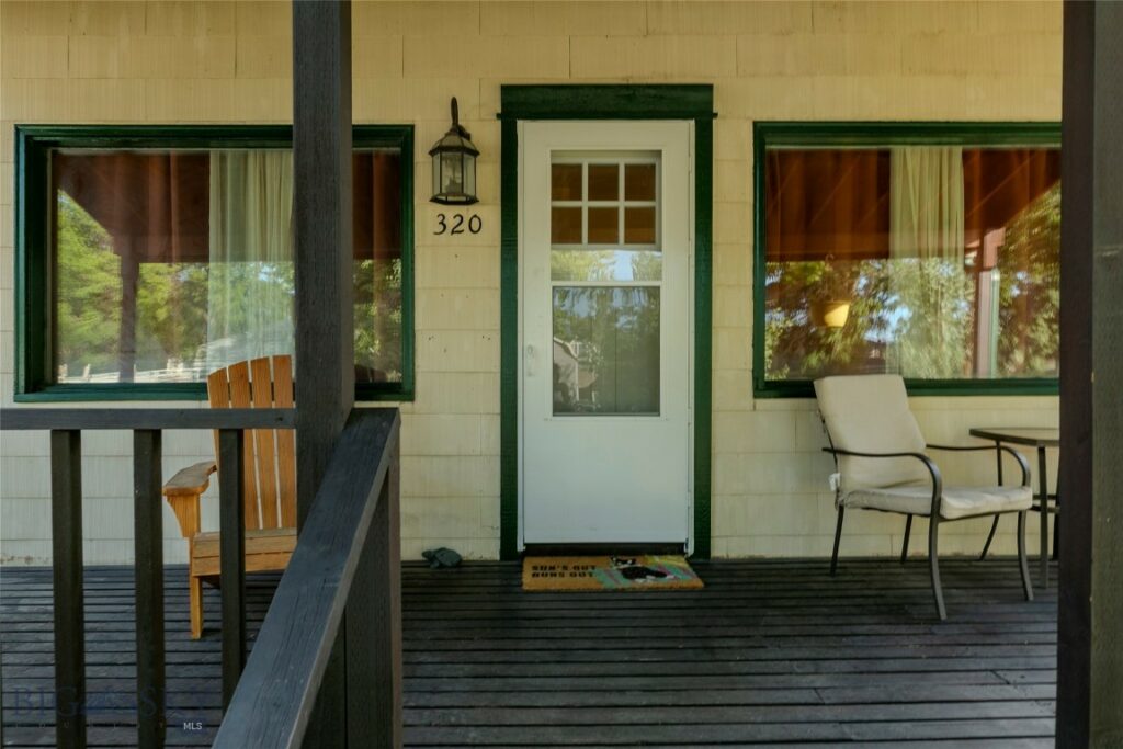 320 N 2nd Street, Livingston MT 59047