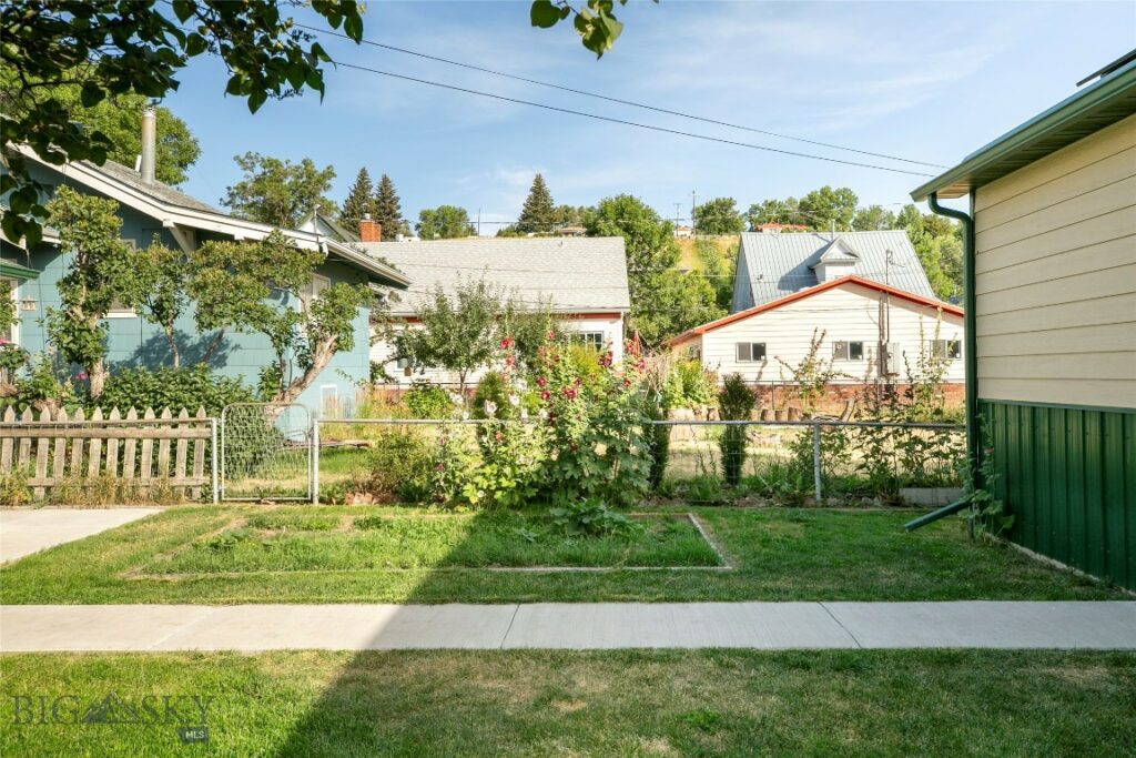 320 N 2nd Street, Livingston MT 59047