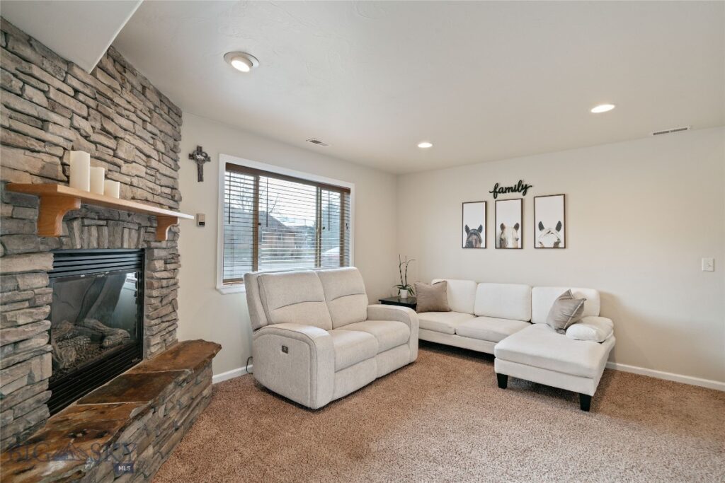3206 Warbler Way, Bozeman MT 59718