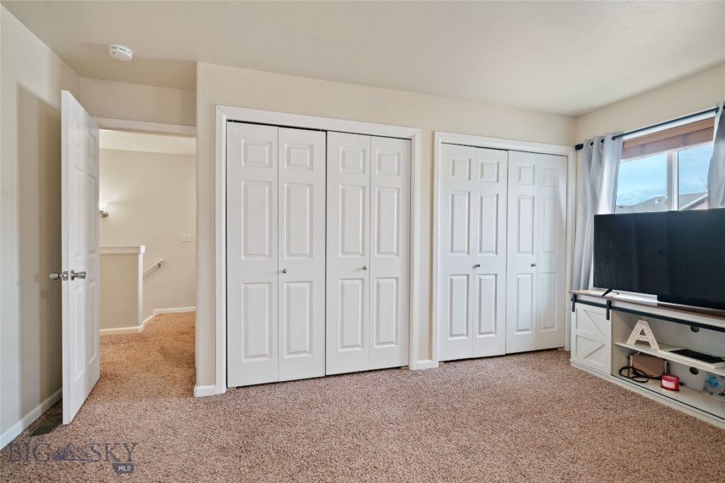 3206 Warbler Way, Bozeman MT 59718