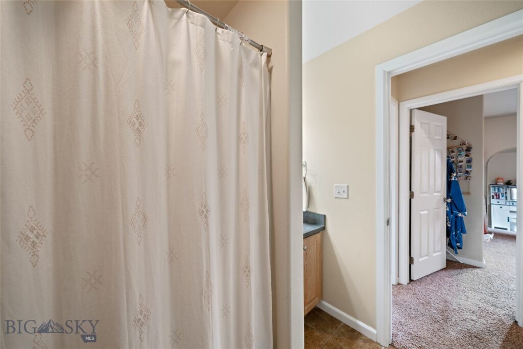 3206 Warbler Way, Bozeman MT 59718