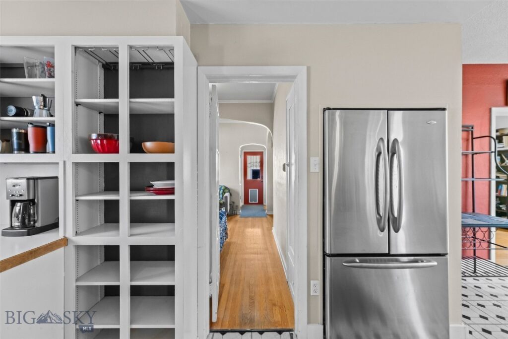 321 S 3rd Street, Livingston MT 59047