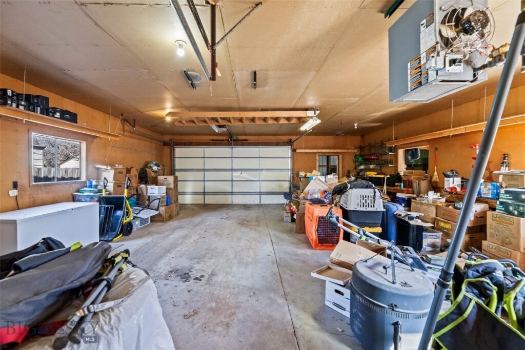 321 S 3rd Street, Livingston MT 59047
