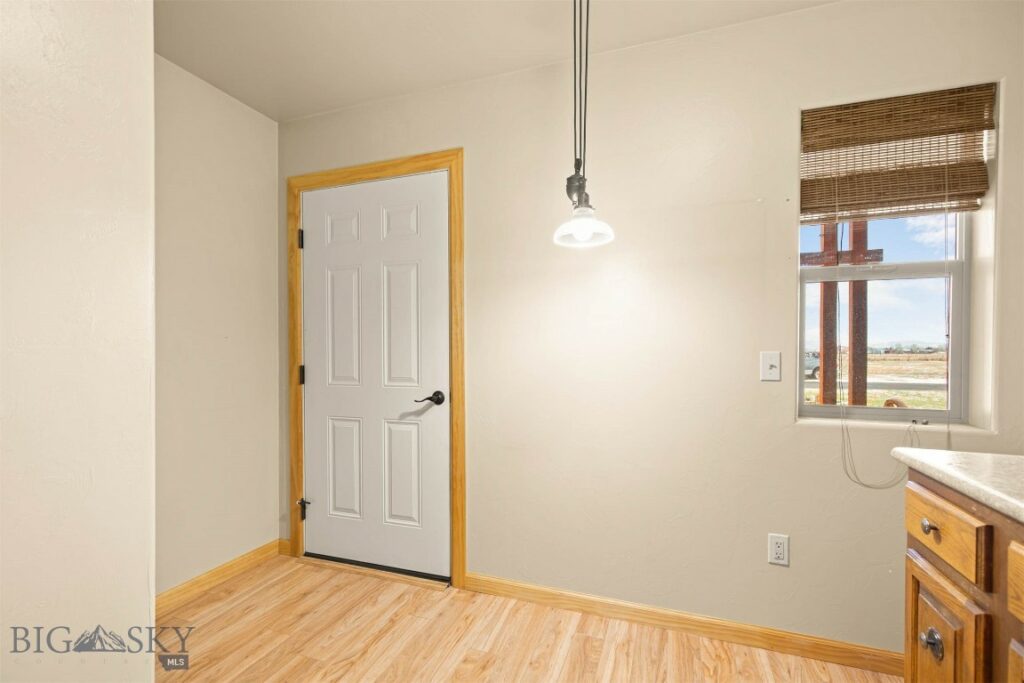 321 E Tobiano Trail, Belgrade MT 59714