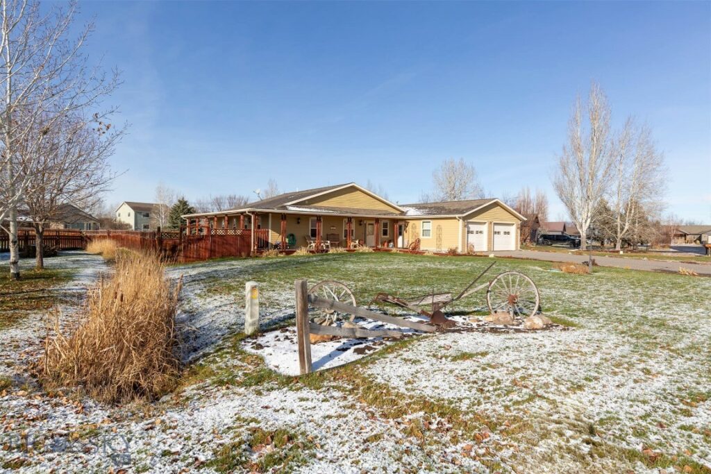 321 E Tobiano Trail, Belgrade MT 59714