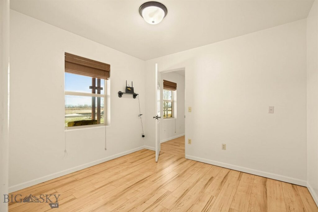 321 E Tobiano Trail, Belgrade MT 59714