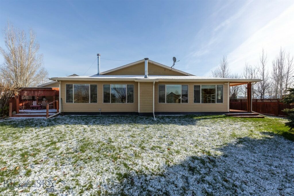 321 E Tobiano Trail, Belgrade MT 59714