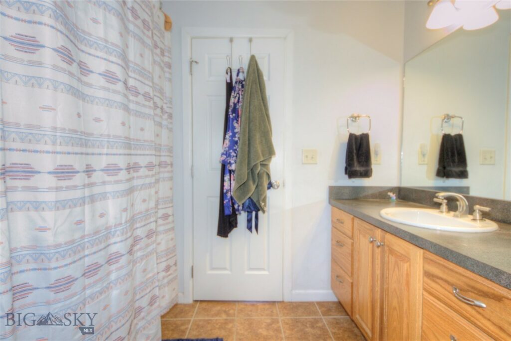 3210 Warbler Way, Bozeman MT 59718