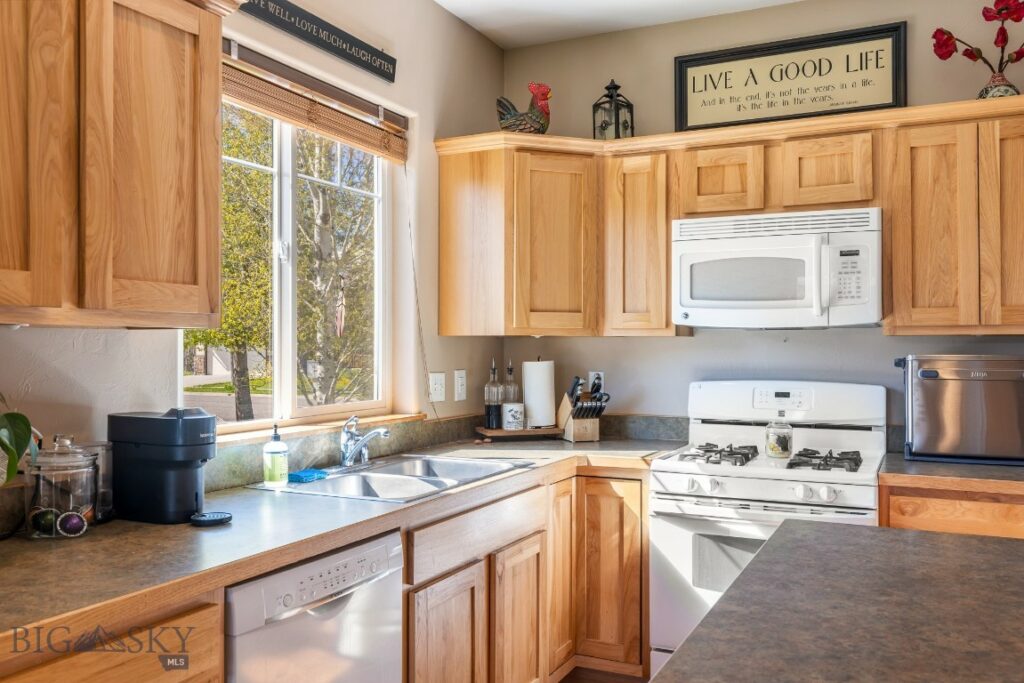 3214 Annie Street, Bozeman MT 59718