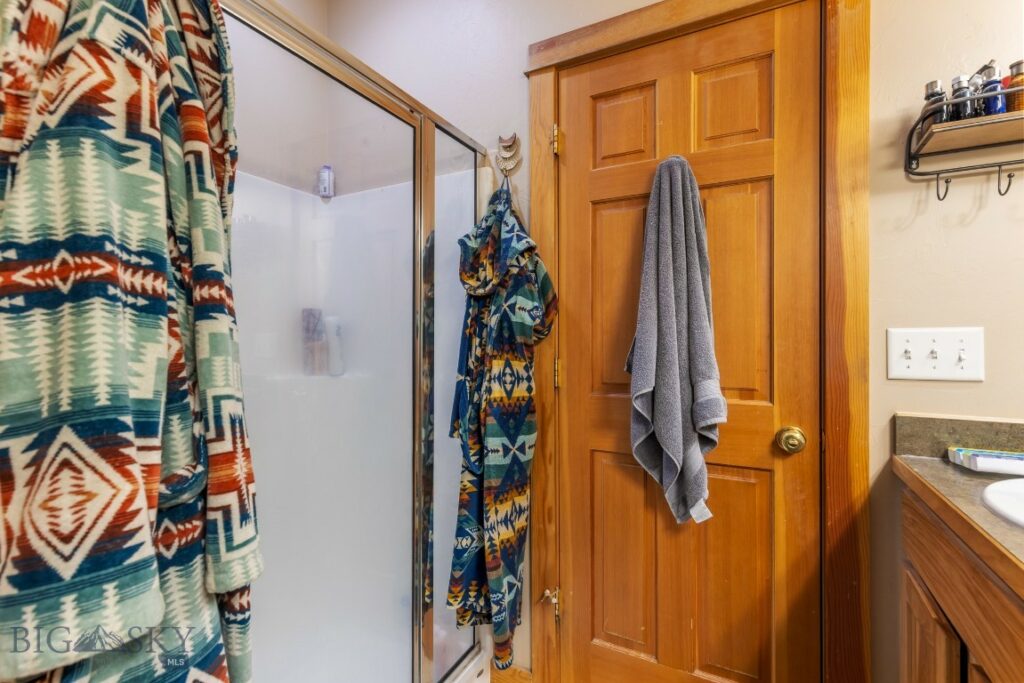 3214 Annie Street, Bozeman MT 59718