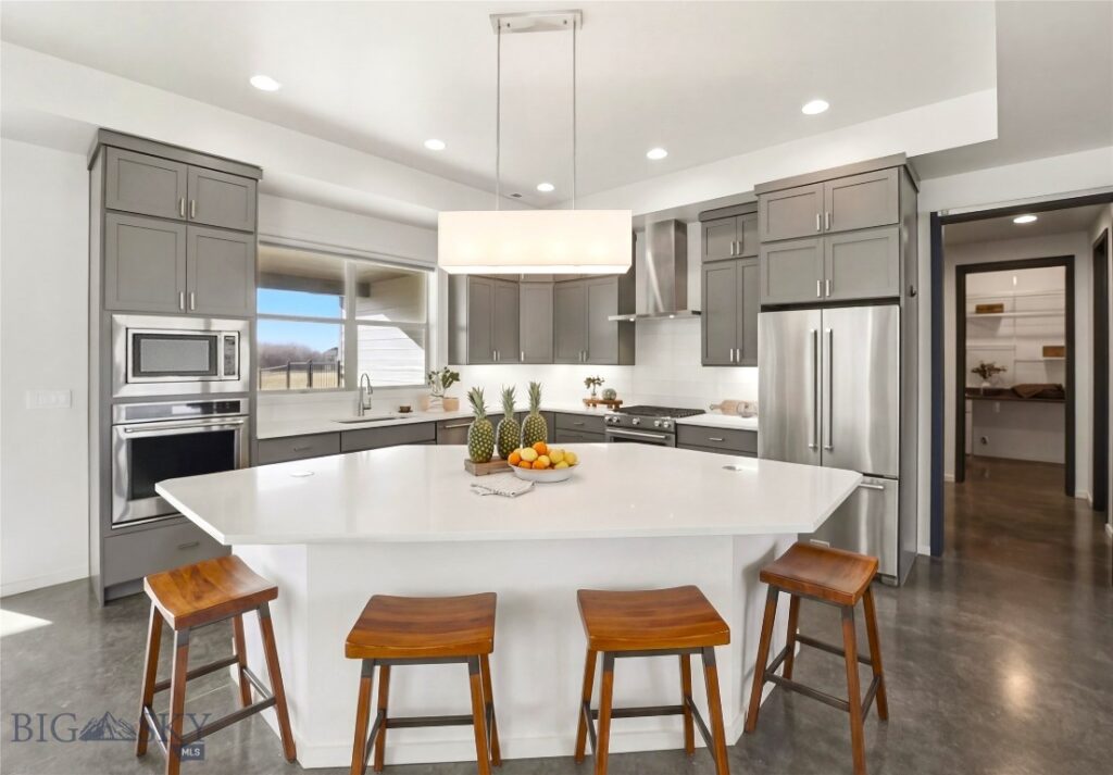 3239 S 22nd Avenue, Bozeman MT 59718