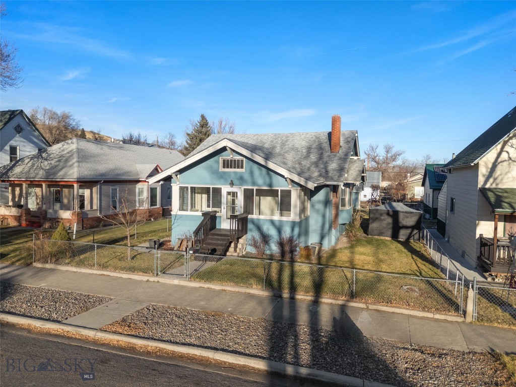 324 N 2nd Street, Livingston MT 59047