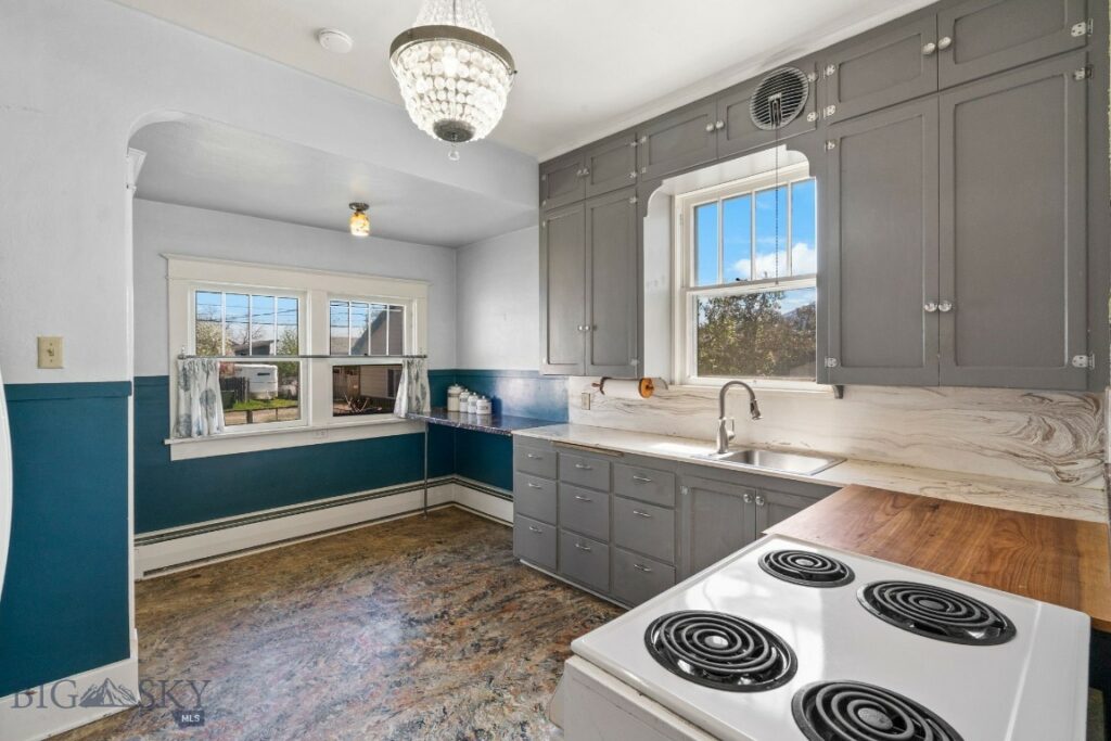 324 N 2nd Street, Livingston MT 59047