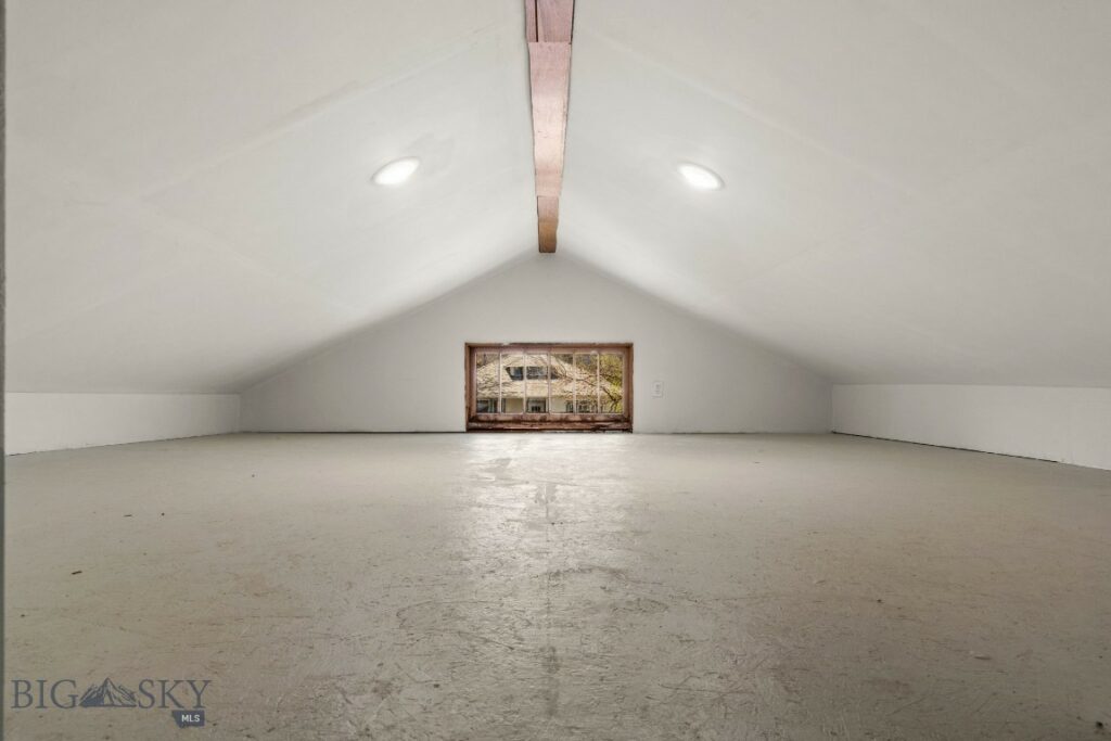 324 N 2nd Street, Livingston MT 59047