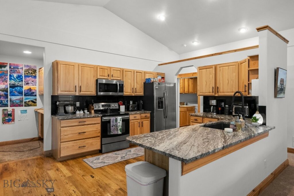 3241 Annie, Bozeman MT 59718