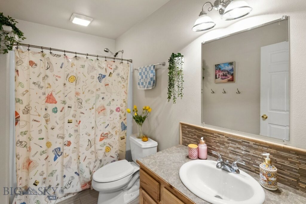 3241 Annie, Bozeman MT 59718