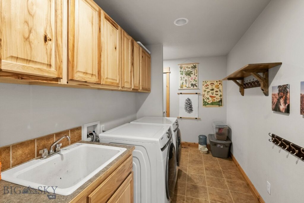 3241 Annie, Bozeman MT 59718