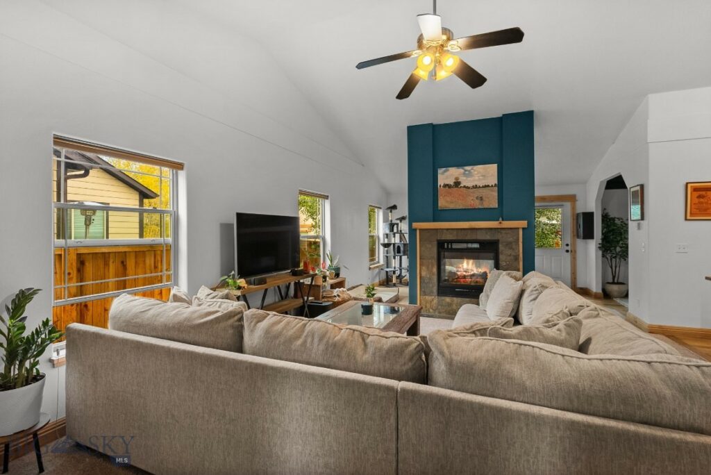 3241 Annie, Bozeman MT 59718