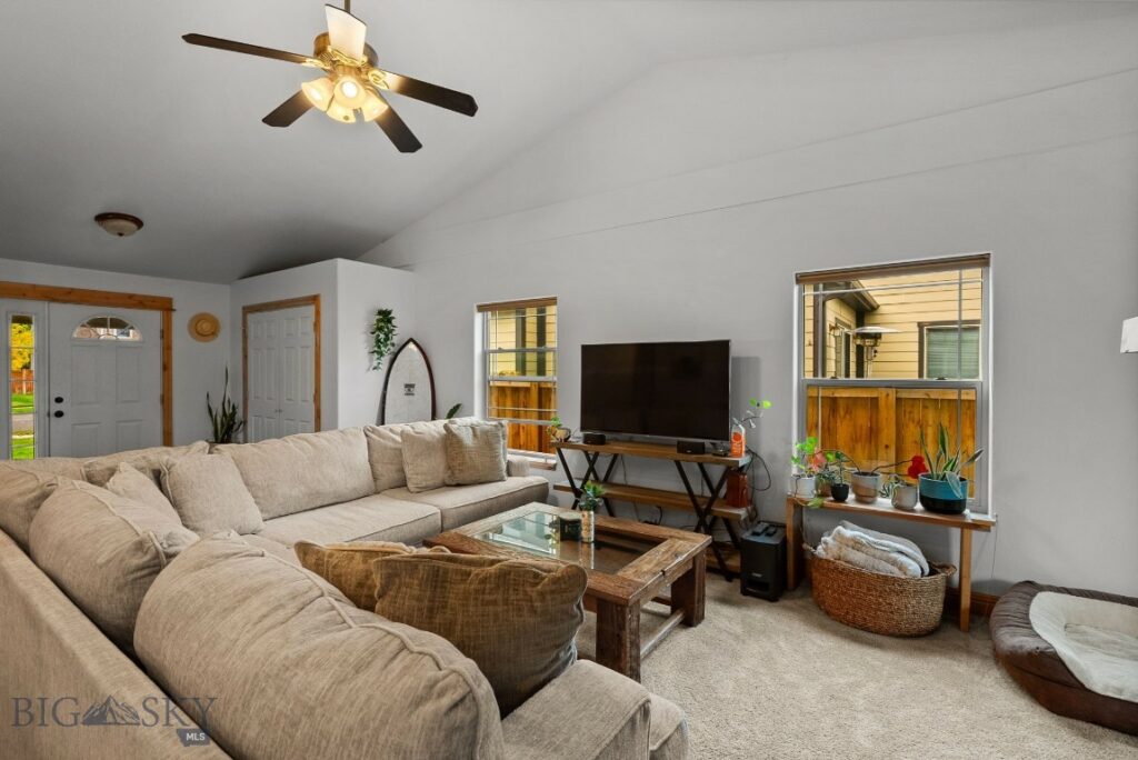 3241 Annie, Bozeman MT 59718