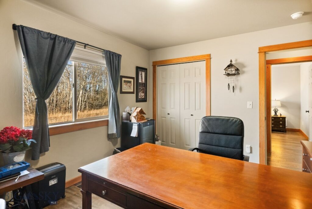 3263 Annie, Bozeman MT 59718