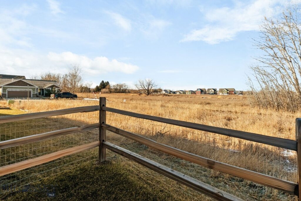 3263 Annie, Bozeman MT 59718