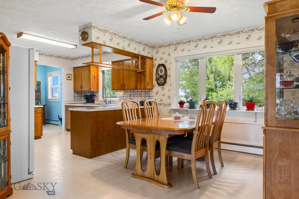 327 Dovetail Lane, Bozeman MT 59718
