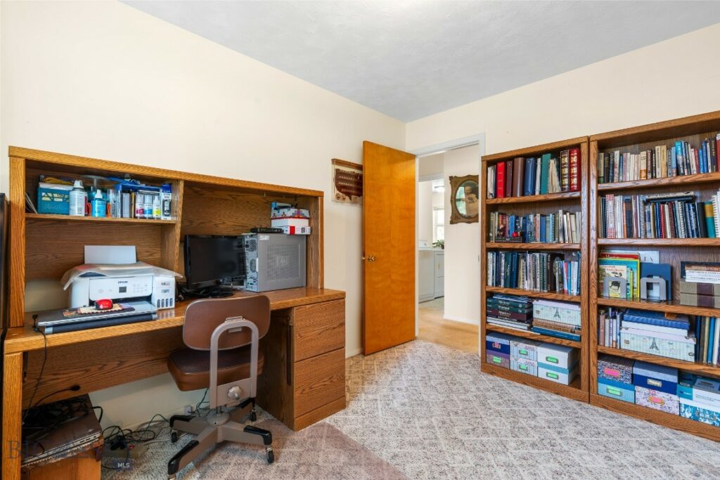 327 Dovetail Lane, Bozeman MT 59718