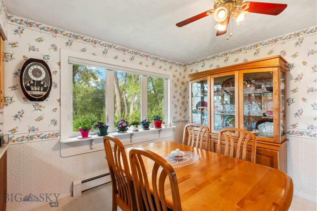 327 Dovetail Lane, Bozeman MT 59718