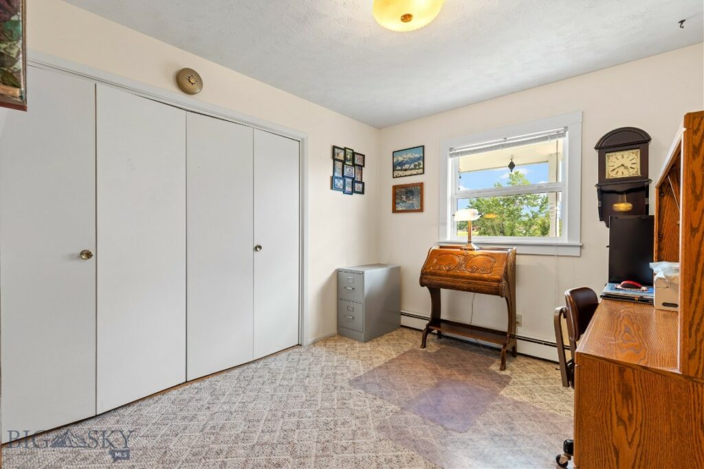327 Dovetail Lane, Bozeman MT 59718