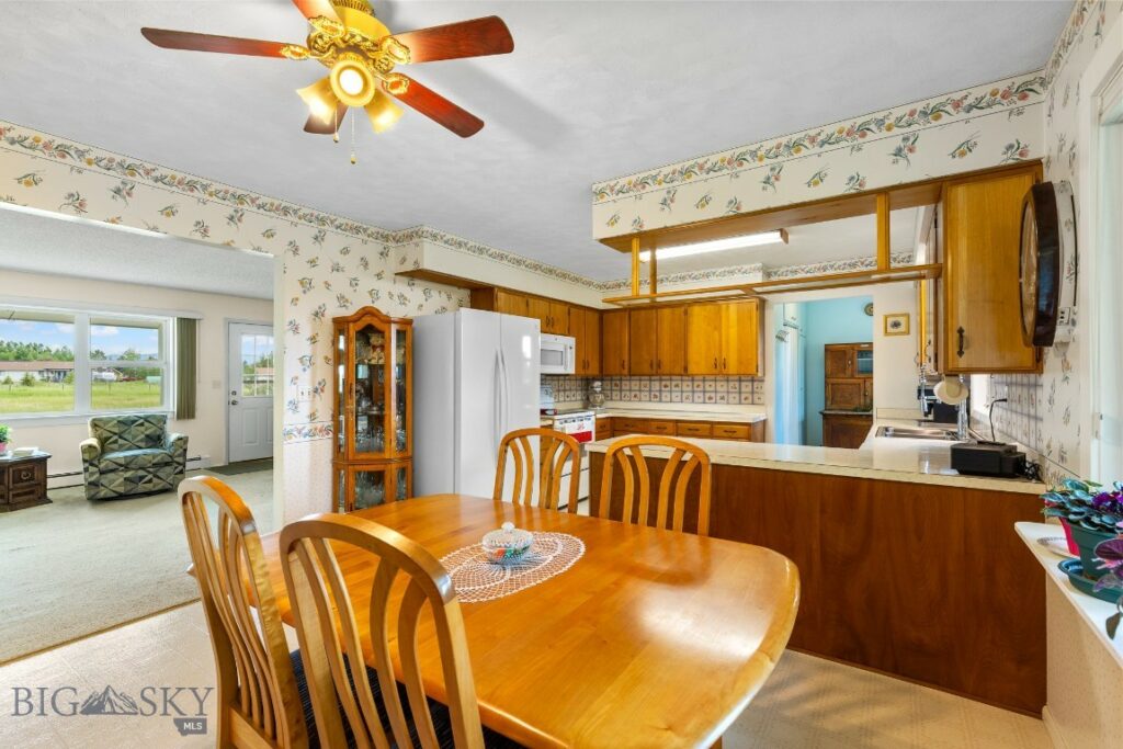 327 Dovetail Lane, Bozeman MT 59718