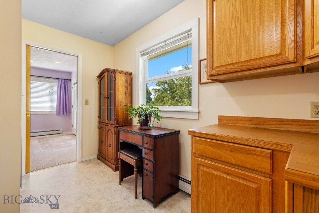 327 Dovetail Lane, Bozeman MT 59718