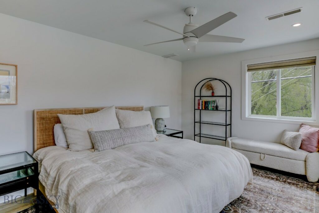 329 S B Street Street, Livingston MT 59047