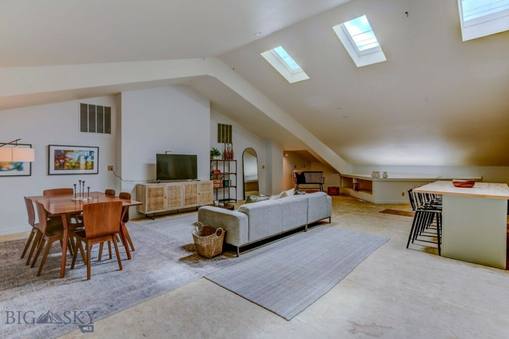 329 S B Street Street, Livingston MT 59047