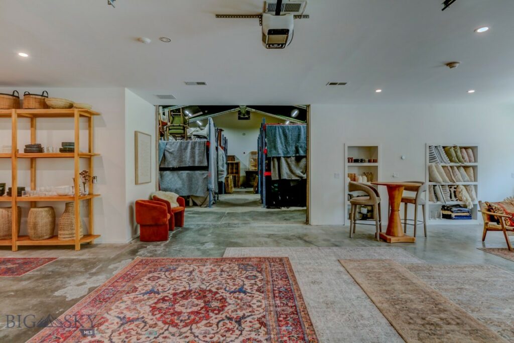 329 S B Street Street, Livingston MT 59047
