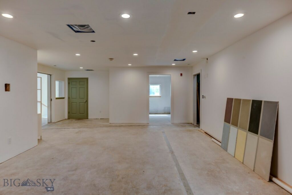 329 S B Street Street, Livingston MT 59047