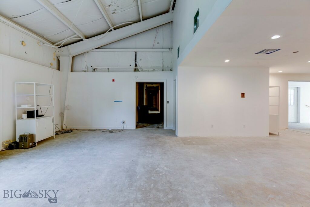 329 S B Street Street, Livingston MT 59047