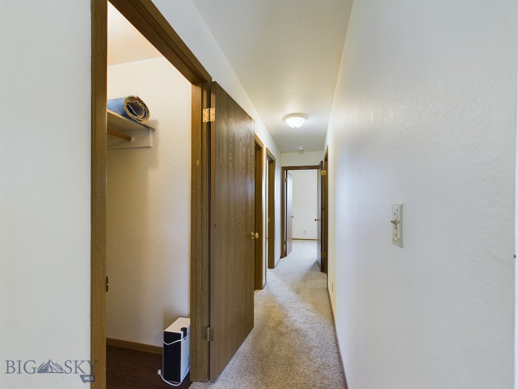 33 Arrowwood Drive, Bozeman MT 59718