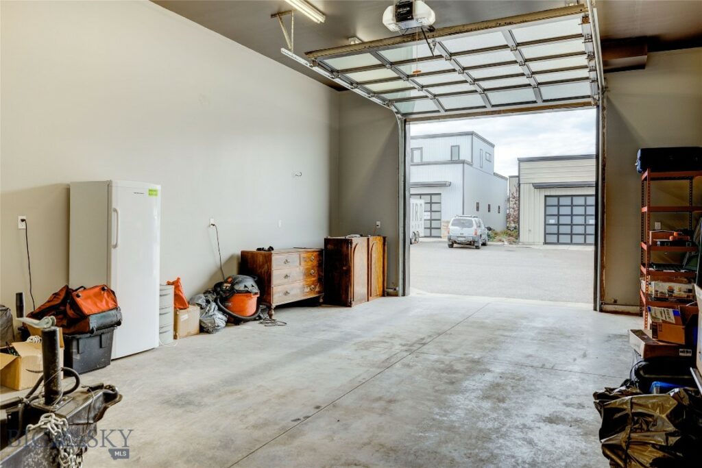 33 Intrepid Drive, Bozeman MT 59718
