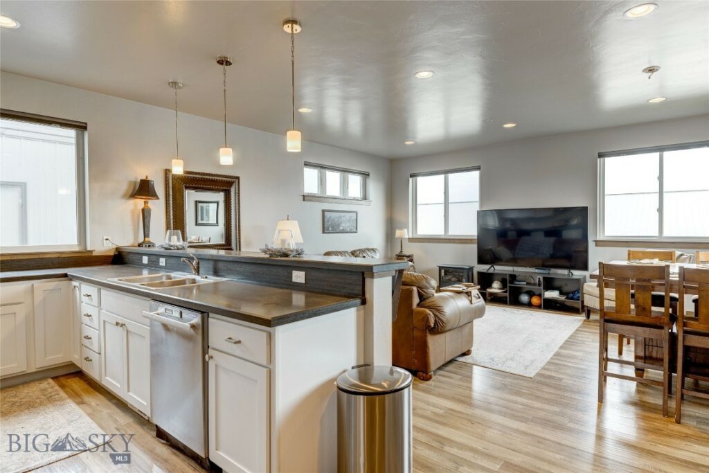 33 Intrepid Drive, Bozeman MT 59718